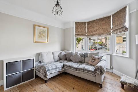 3 bedroom end of terrace house for sale, Pinner Road, Oxhey