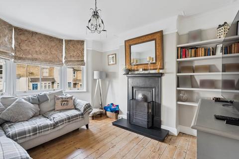 3 bedroom end of terrace house for sale, Pinner Road, Oxhey