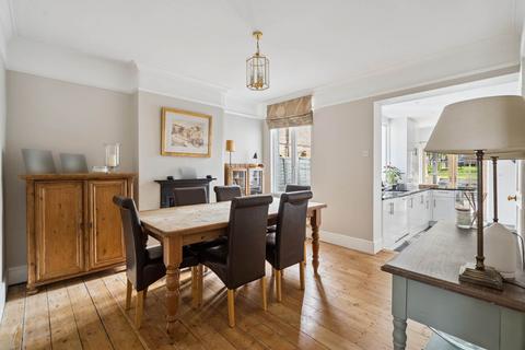 3 bedroom end of terrace house for sale, Pinner Road, Oxhey