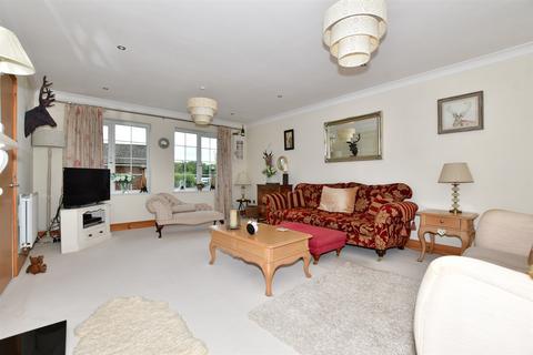 Park View Shepherdswell Road, Eythorne, Dover, CT15 4AD