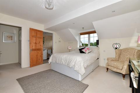 Park View Shepherdswell Road, Eythorne, Dover, CT15 4AD