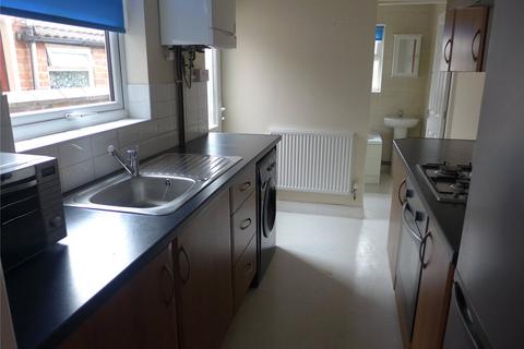 3 bedroom terraced house to rent - St Michaels Road, Stoke, Coventry, West Midlands, CV2