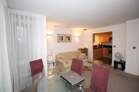 2 bedroom apartment to rent, Turner House