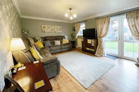 3 bedroom terraced house for sale, Llys Y Celyn, Mornington Meadows, Caerphilly, CF83 3QH