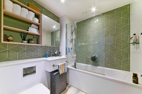 1 bedroom apartment for sale, Alington House, Horsney, London, N8