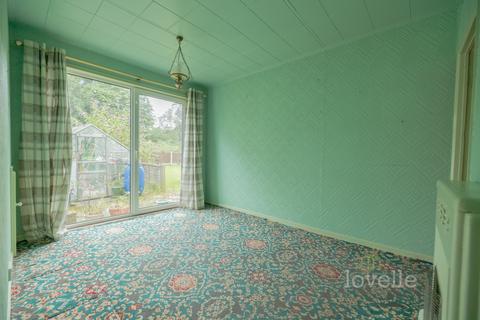 3 bedroom semi-detached house for sale - Woodfield Road, Gainsborough DN21