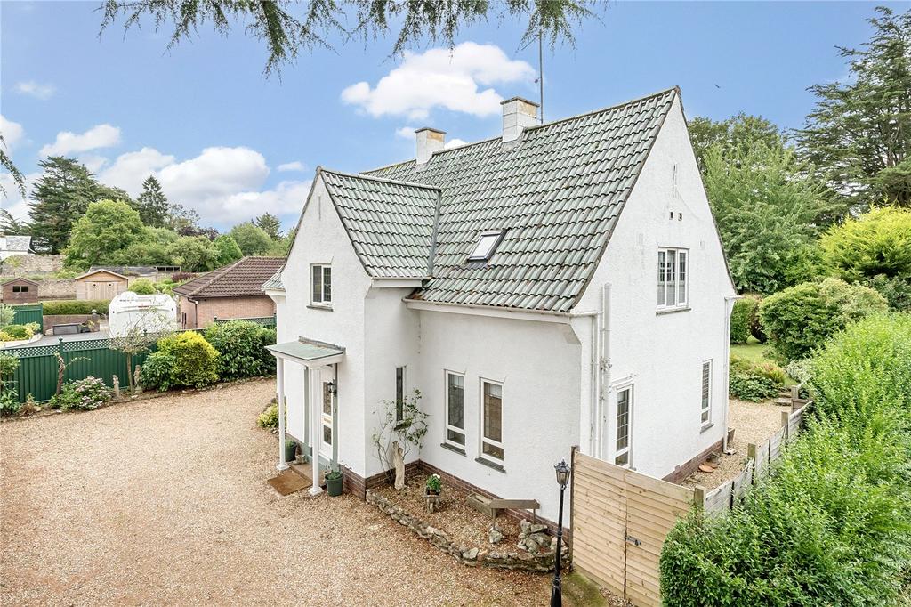 Exeter Road, Honiton, Devon, EX14 4 bed detached house for sale £725,000