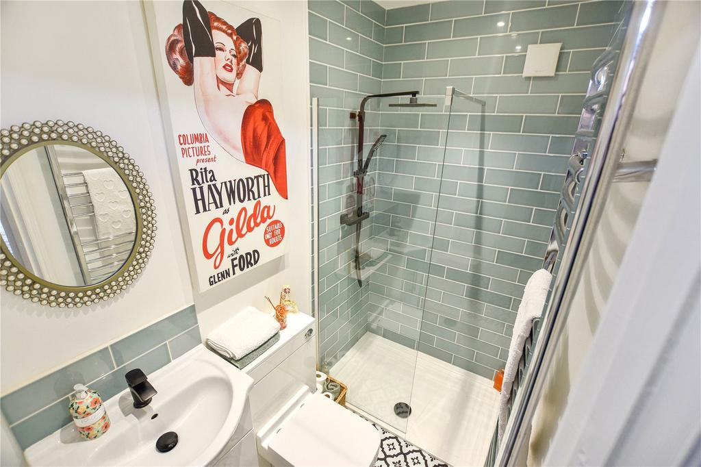 Ensuite
