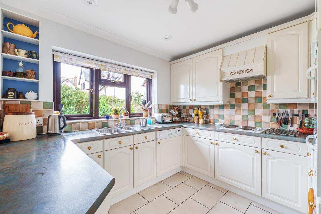 Little Dewchurch, Herefordshire, HR2 4 bed detached house for sale £