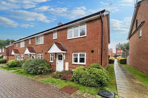 undefined, Worsfield Road, Wickhurst Green, Broadbridge Heath, Horsham, RH12
