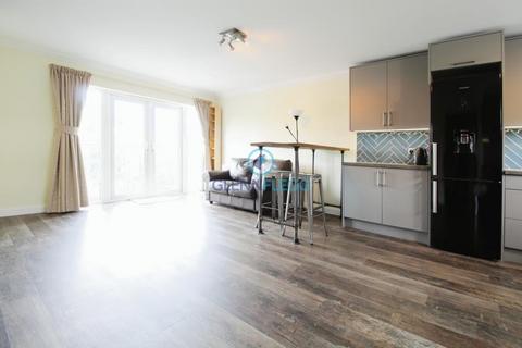 2 bedroom apartment to rent, Mercia House, Ashford Road, Ashford
