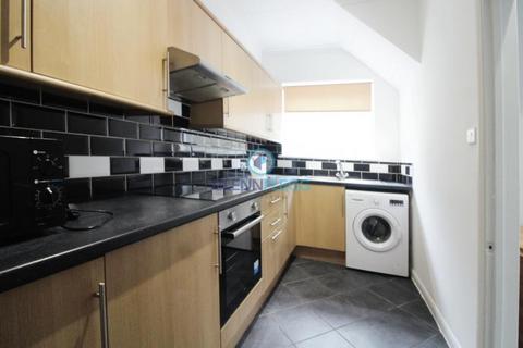 1 bedroom apartment to rent, Hencroft Street North, Slough