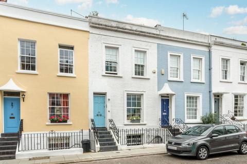 15 Farmer Street, London, W8 7SN