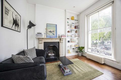1 bedroom flat for sale, Arundel Square, London, N1