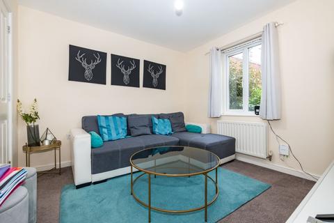 39 Saddlecote Close, Manchester, M8 5QE