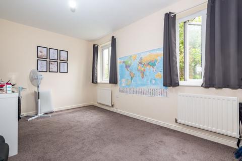 39 Saddlecote Close, Manchester, M8 5QE