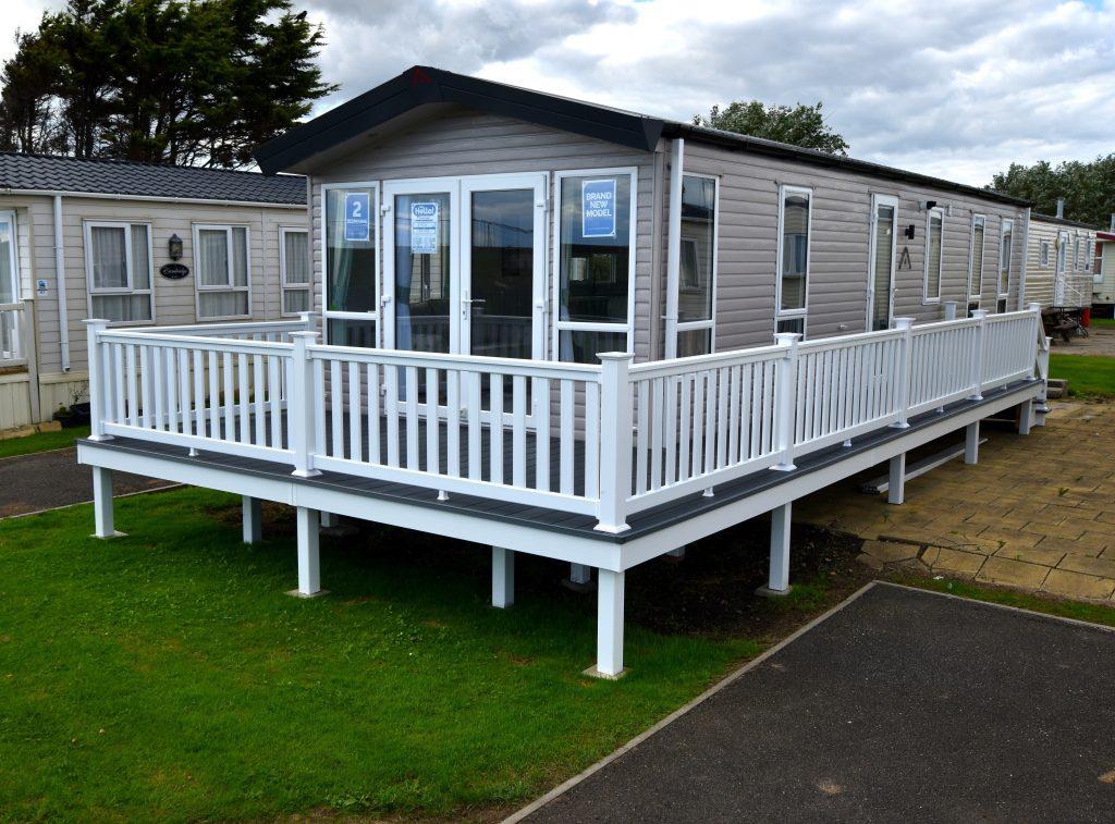 St Osyth Beach Holiday Park 2 bed static caravan £89,995