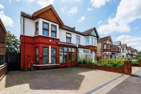 7 bedroom semi-detached house for sale, Ilford IG3