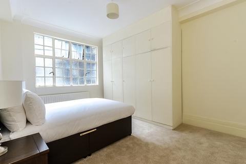 6 bedroom apartment to rent, Newly Refurbished | Six Bedroom Apartment | To Let | Strathmore Court | St John's Wood | NW8
