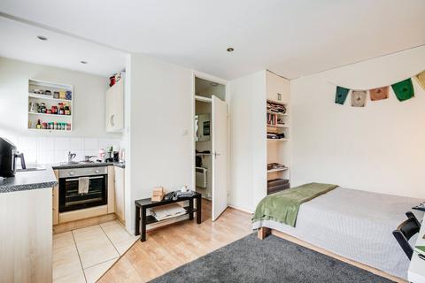 Studio for sale, Rochester Terrace, Camden