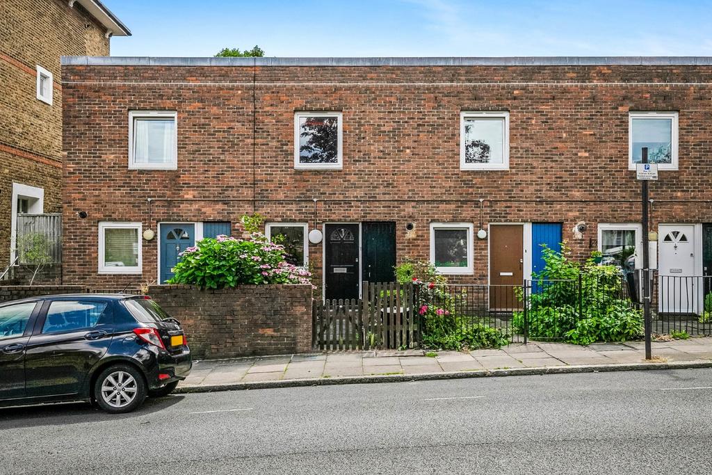 Corinne Road, Tufnell Park 2 bed terraced house for sale £700,000