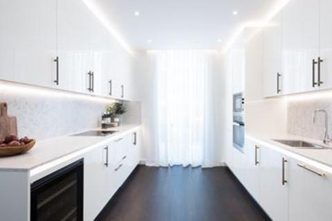 3 bedroom penthouse to rent, THREE BEDROOM PENTHOUSE APARTMENT  TO LET  CHARLES CLOWES WALK  NINE ELMS  SW11