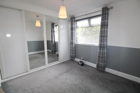 1 bedroom ground floor flat to rent, Alder Road, Poole BH12