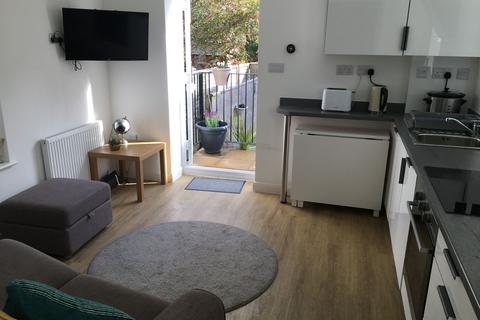 1 bedroom apartment for sale - Lower Bristol Road, Bath BA2