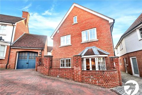 3 Monks Well, Greenhithe, DA9 9GR