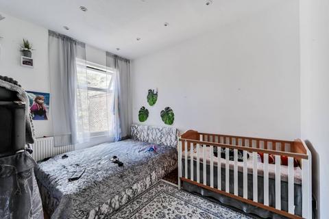 83 Abbotts Park Road, Leyton, London, E10 6HU