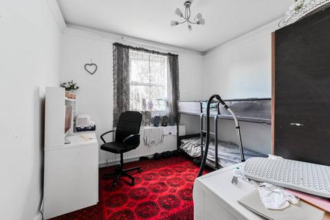 83 Abbotts Park Road, Leyton, London, E10 6HU