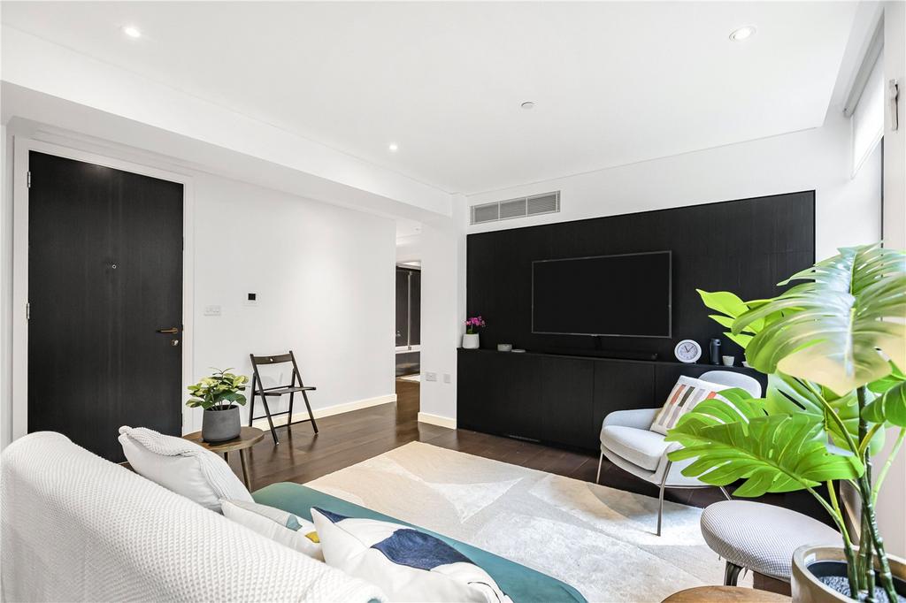 Apartment in London - More