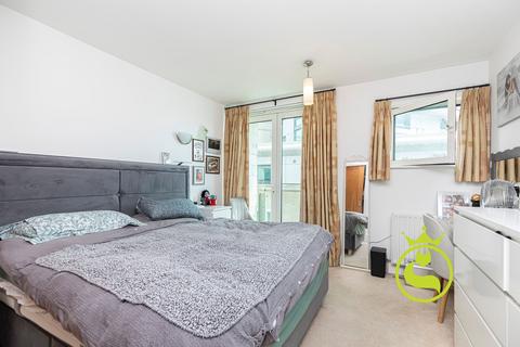 2 bedroom apartment for sale, The Quay, Poole BH15