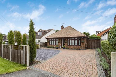 2 bedroom detached bungalow for sale, Holloways Lane, Welham Green,, AL9