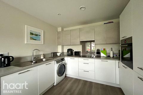 6 Hawthorn Way, Black Notley, Braintree, CM77 8FX