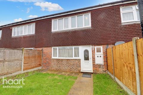 3 bedroom terraced house for sale, Asthall Gardens, Barkingside