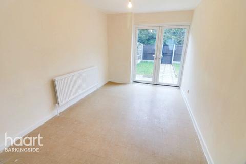 3 bedroom terraced house for sale, Asthall Gardens, Barkingside