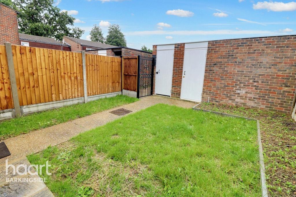 Asthall Gardens, Barkingside 3 bed terraced house for sale £425,000