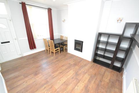 3 bedroom terraced house to rent, Claremont Terrace, Armley, Leeds, LS12