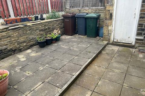 3 bedroom terraced house to rent, 85 Albion Road