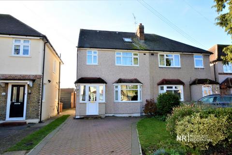 19 Oakhurst Road, Epsom, KT19 9SF