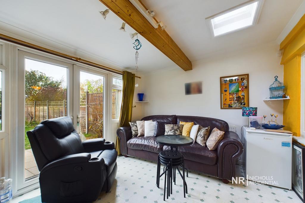 Conservatory/Reception Room