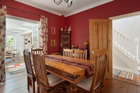 134 Reading Road, Henley-on-thames, RG9 1DN