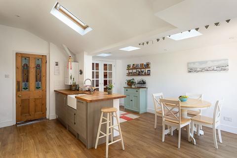 134 Reading Road, Henley-on-thames, RG9 1DN