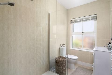 134 Reading Road, Henley-on-thames, RG9 1DN