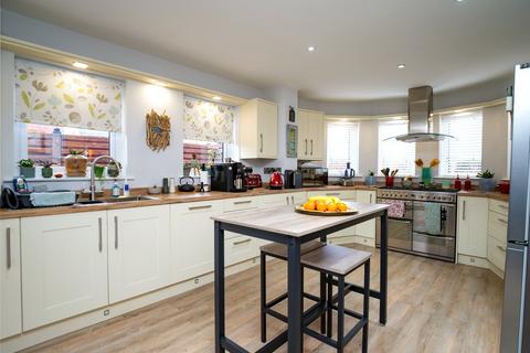 4 bedroom detached house for sale - Overton Road, St. Martins, Oswestry, Shropshire, SY11