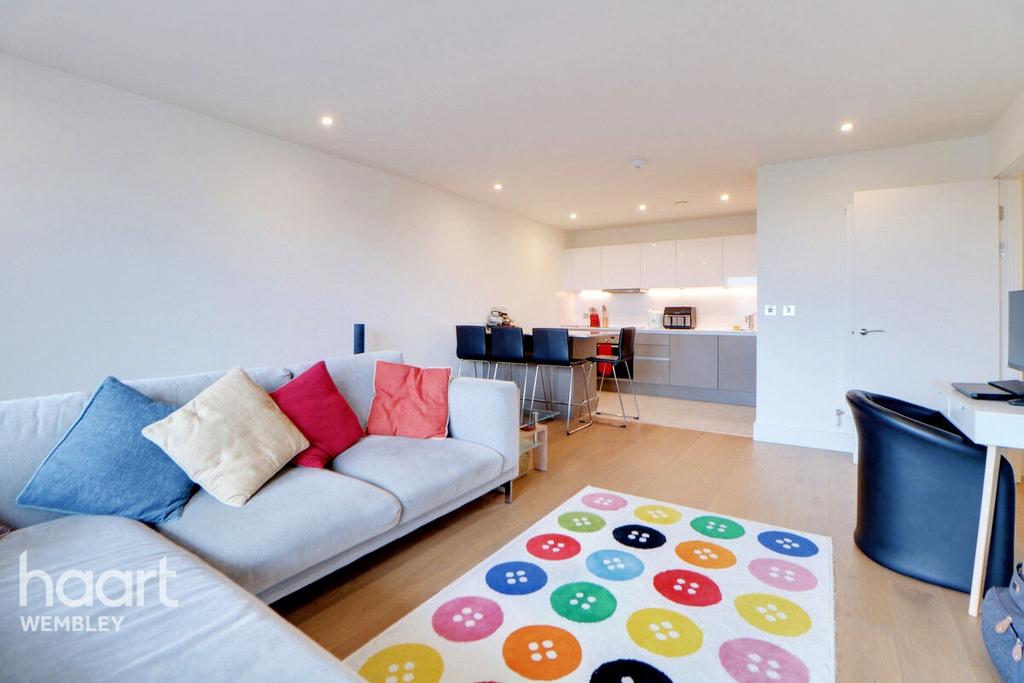 Wembley Park 2 bed apartment for sale £600,000