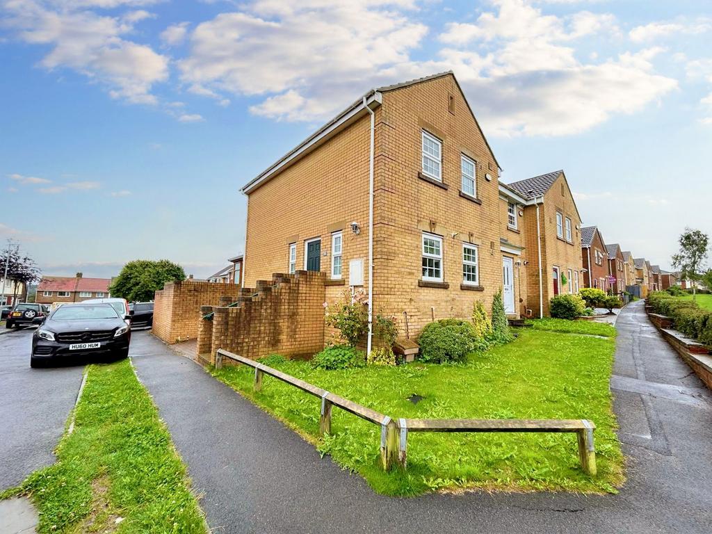 Elm Tree Gardens, Peterlee, Durham, SR8 5SD 3 bed semidetached house for sale £120,000
