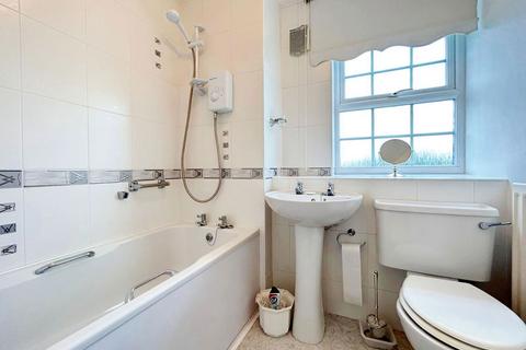 21 Elm Tree Gardens, Peterlee, SR8 5SD