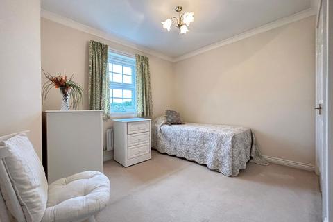 21 Elm Tree Gardens, Peterlee, SR8 5SD